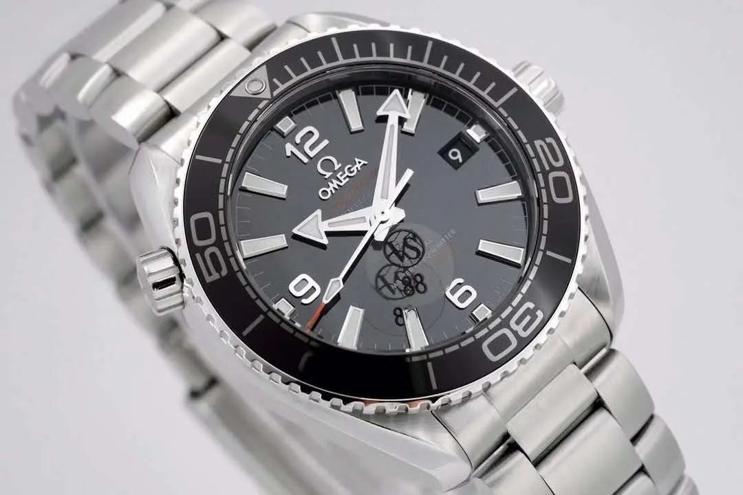 Seamaster Planet Ocean 600M Co-Axial Master Chronometer quadrante nero 39.5mm su bracciale - immagine 3