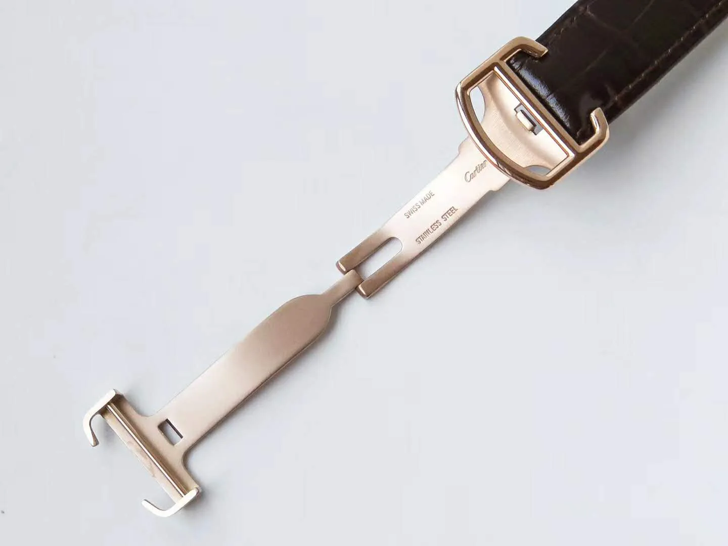Ballon Bleu de Cartier 42mm weißes Zifferblatt mit Diamanten in Roségold – Bild 6