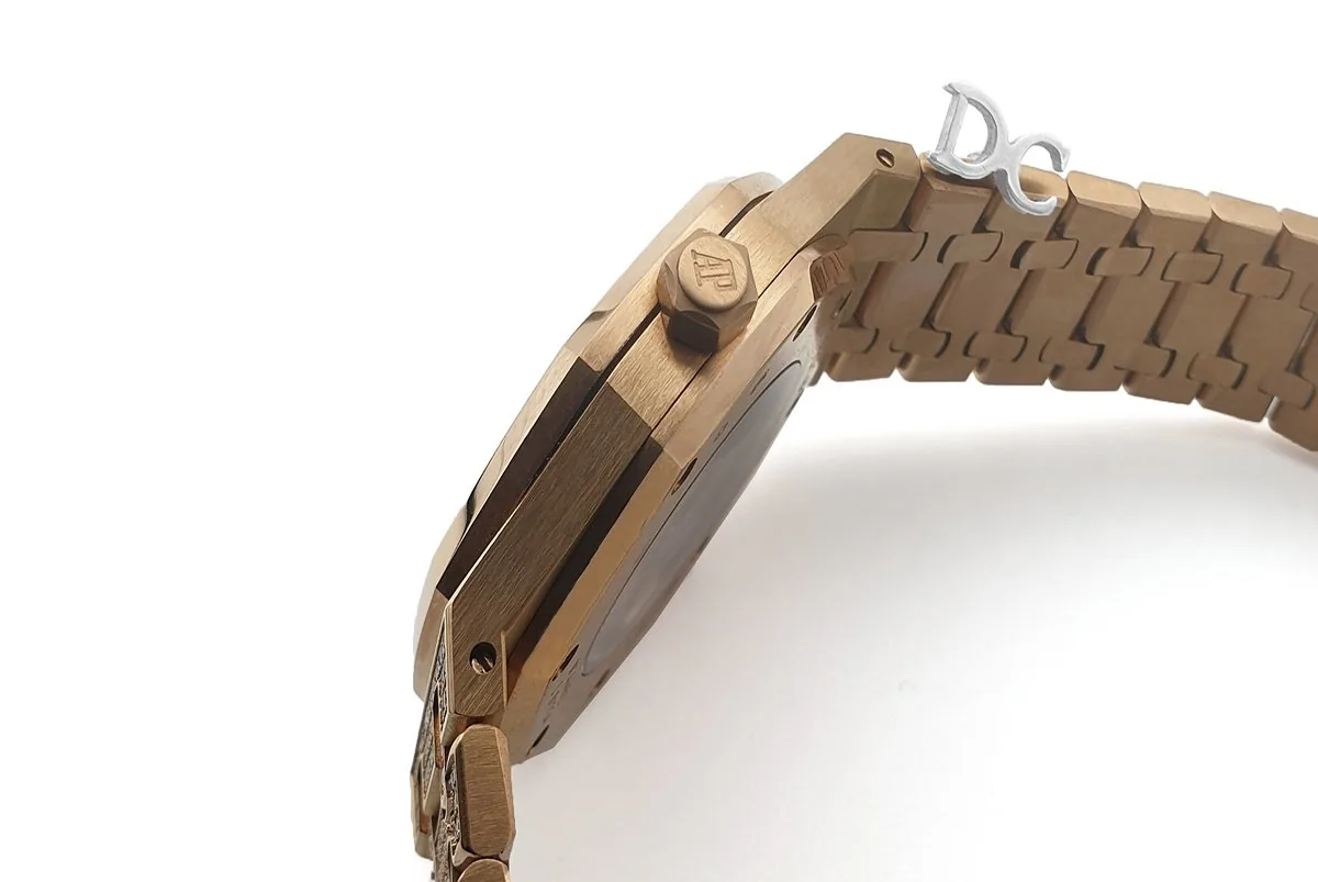 Royal Oak 41mm 15402OR komplett mit Diamanten besetzt in Rotgold am Armband – Bild 9