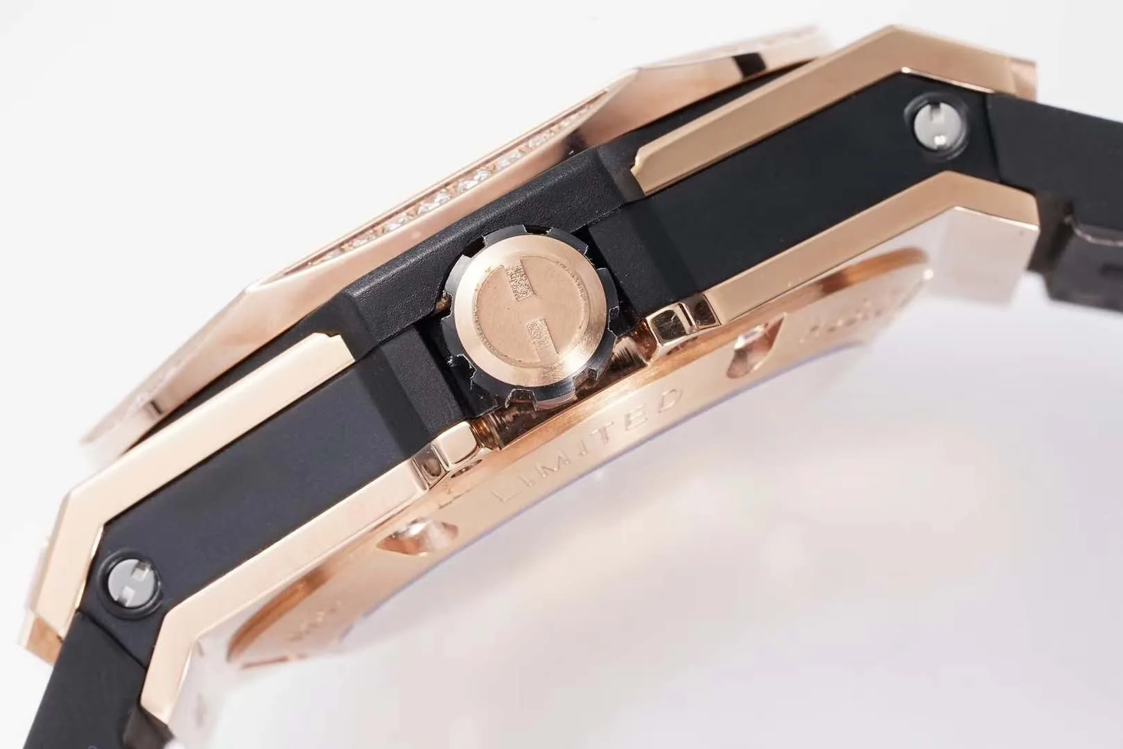 Big Bang Unico Sang Bleu en or rose sur bracelet en cuir marron – Image 9