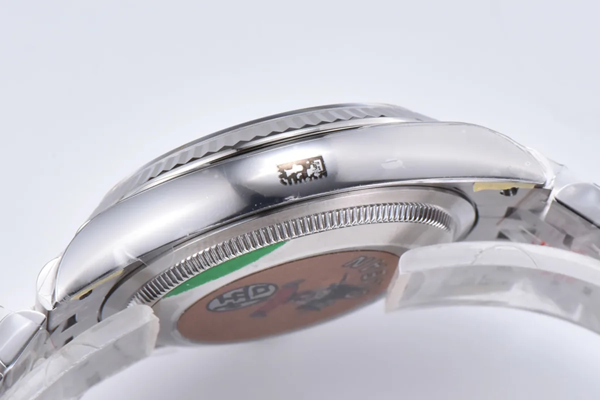 Datejust 36 126234 weißes MOP-Zifferblatt mit Diamantindizes in Stahl am Jubilé-Armband – Bild 9