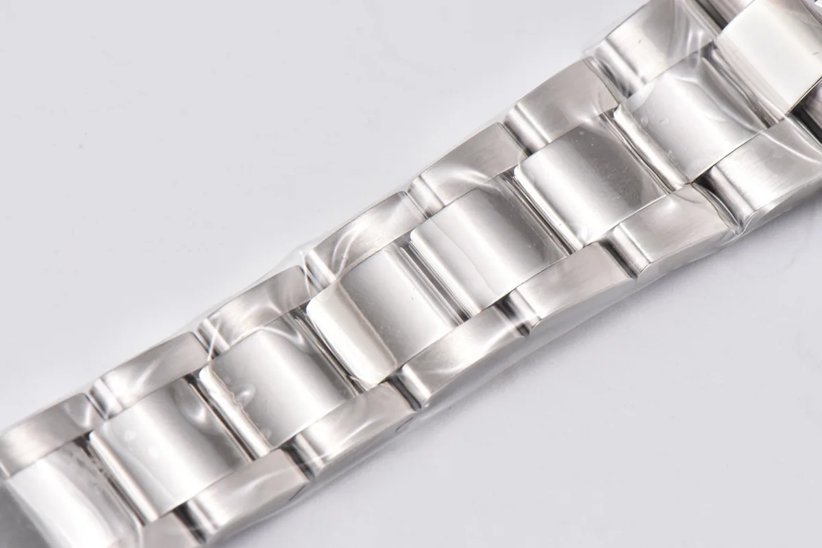 Datejust 41 126334 Clean Factory quadrante nero brillante indici a bastone su bracciale Oyster - immagine 6