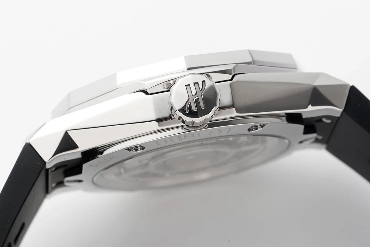 Classic Fusion Orlinski Titanium 40mm Black Dial