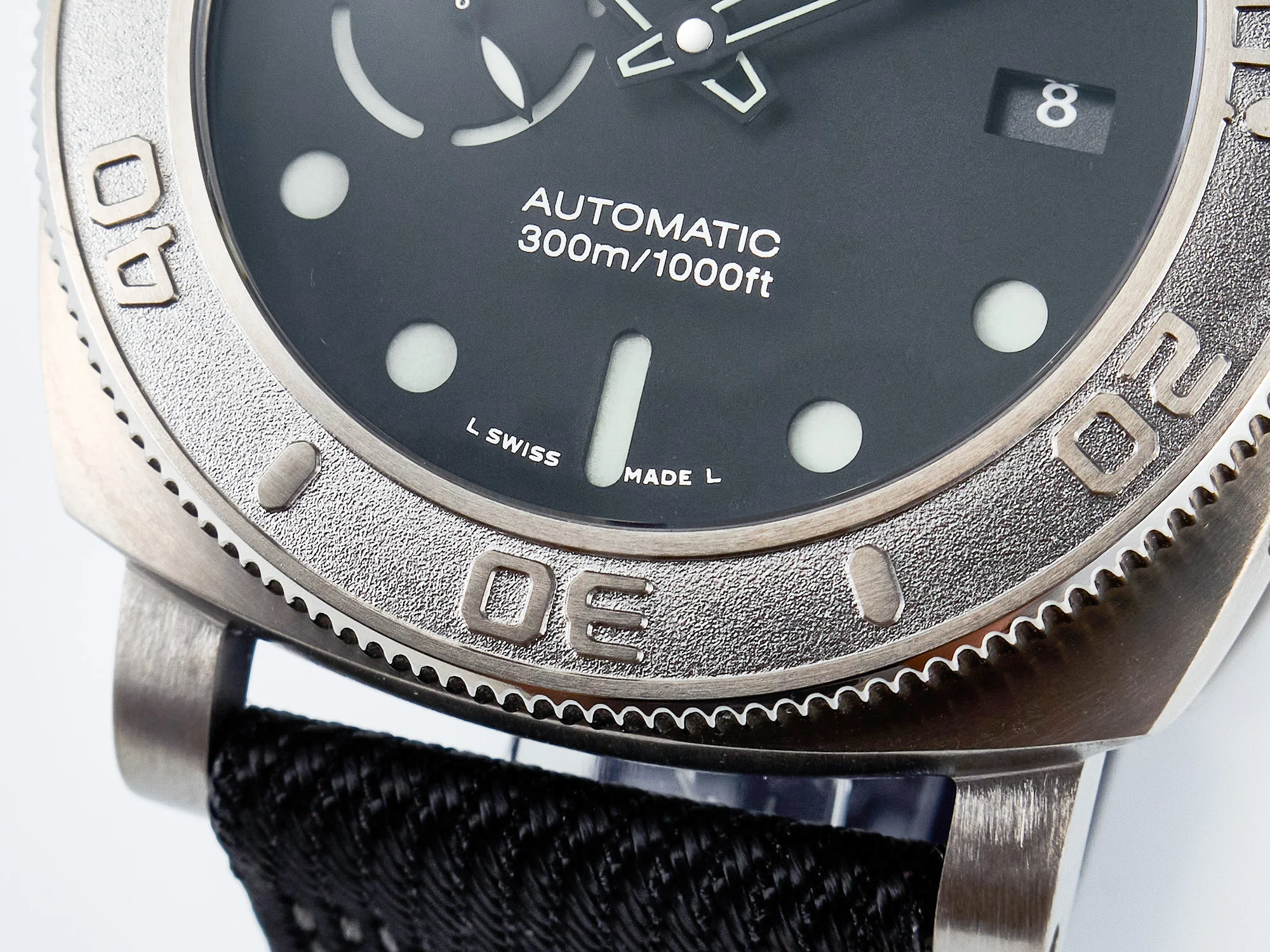 PAM984 Mike Horn Submersible VSF 1:1 Best Edition Black Dial on Black Nylon Strap P.9010 Clone