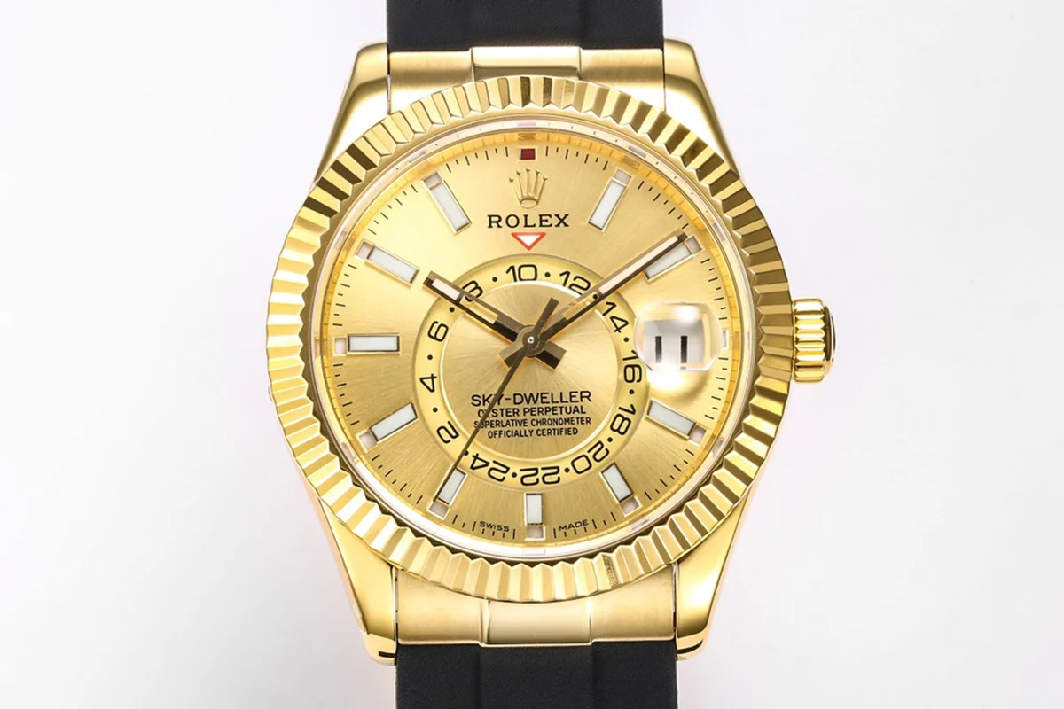 Sky-Dweller 326938 Champagne Dial in Yellow Gold on Rubber Strap